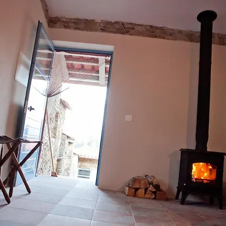 Quinta Da Borboleta * 빌라 노바 드 포이아르스